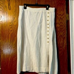 Madewell skirt size 16. New with tags. Comes from a smoke and pet free home